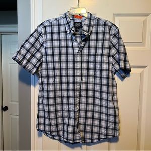 St. John’s Bay plaid button-down short sleeve shirt
